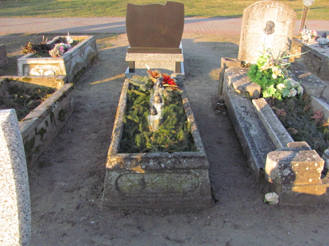  NN Drawsko - Grobonet - Wyszukiwarka osób pochowanych