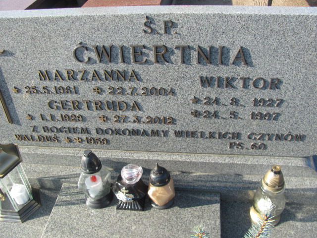 Marzanna Maria Ćwiertnia 1961 Drawsko - Grobonet - Wyszukiwarka osób pochowanych