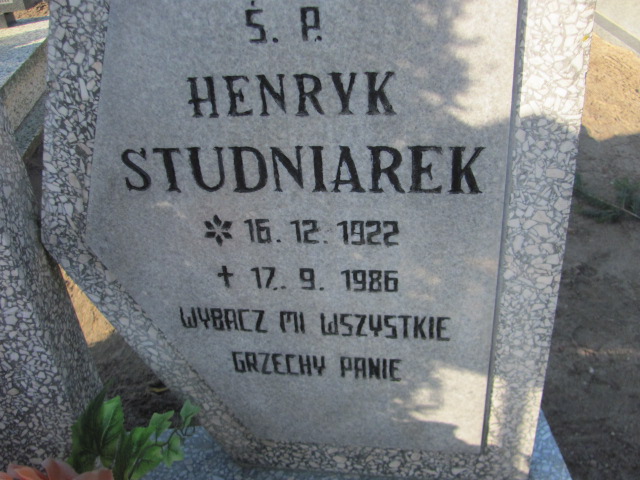 Henryk Studniarek 1922 Drawsko - Grobonet - Wyszukiwarka osób pochowanych
