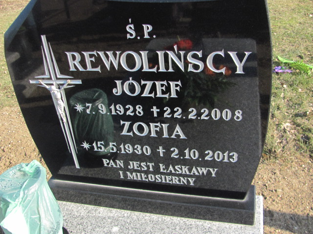 Grób Józef Rewoliński